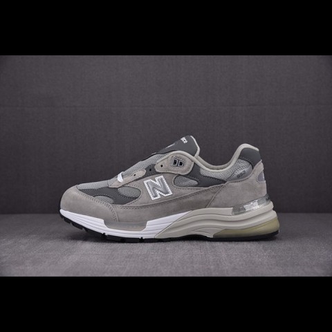 nb 992 스니커즈