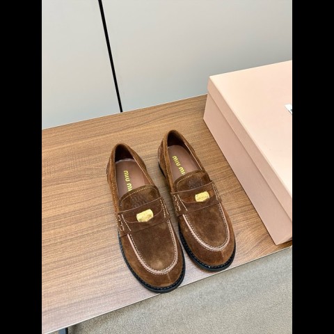miu mi* 뉴카우스웨이드 로퍼