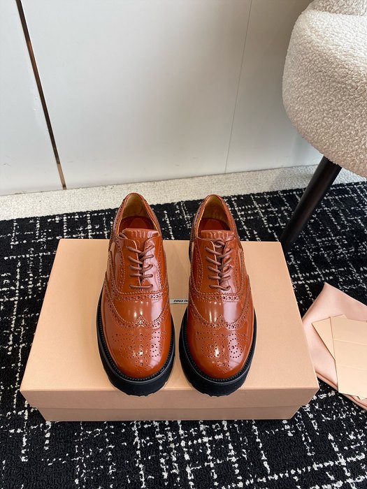 24ss  miu mi*  영국식 레이스업 로퍼