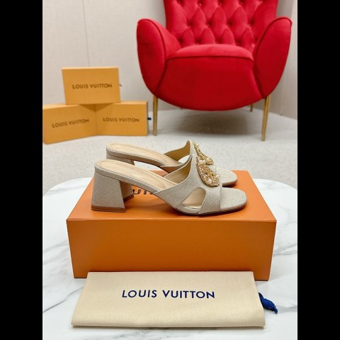 lv 슬리퍼