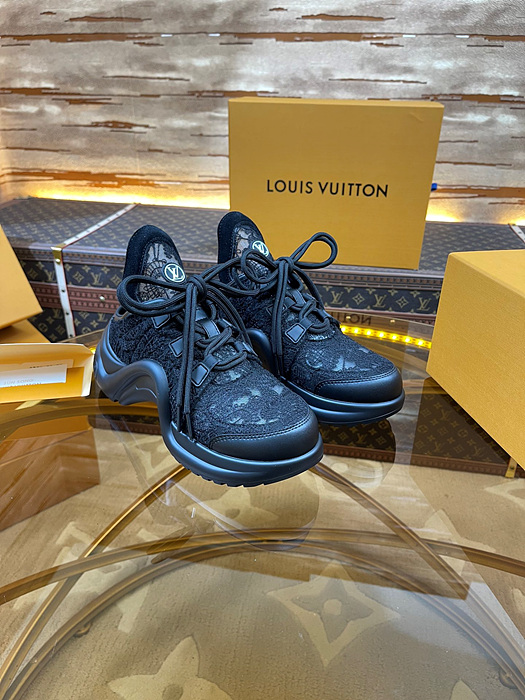 lv 아치라이트 뮬