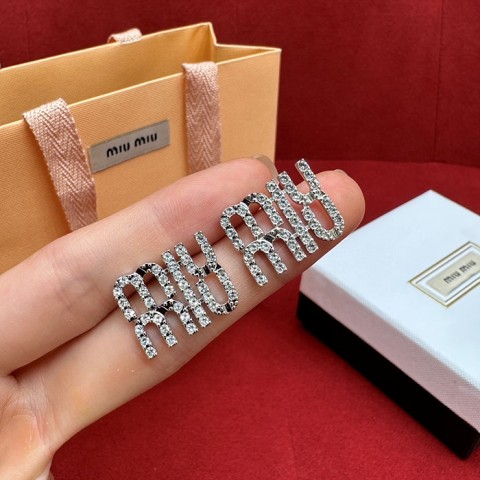 miu mi* 크리스탈 메탈 귀걸이