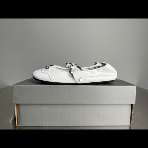 balenciag* 시티 발레리나
