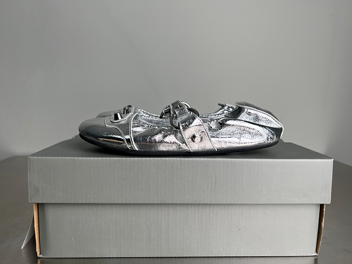balenciag* 시티 발레리나