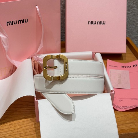miu mi* 클래식 로고 버클 벨트 정품급
