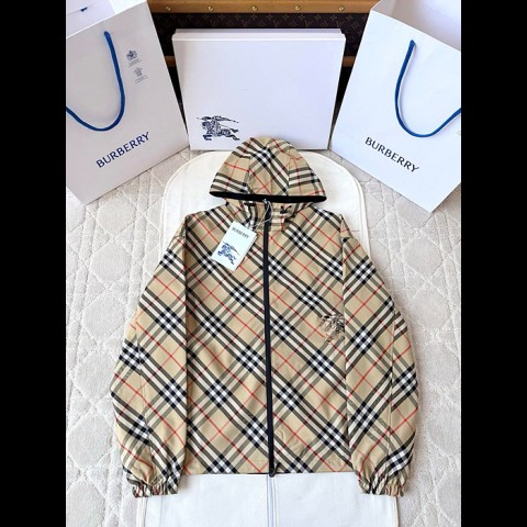 bbr 크롭 리버시블 체크 재킷